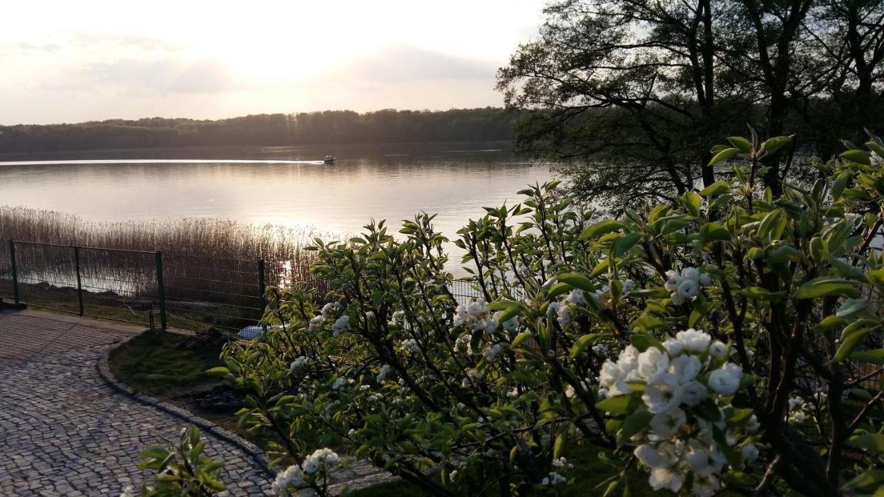 Port Jeziorak Bed & Breakfast Ilawa Bagian luar foto