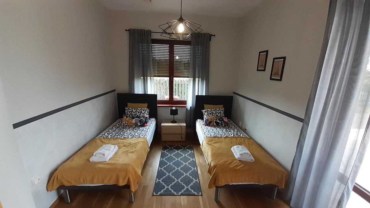 Port Jeziorak Bed & Breakfast Ilawa Bagian luar foto