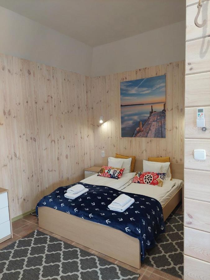 Port Jeziorak Bed & Breakfast Ilawa Bagian luar foto