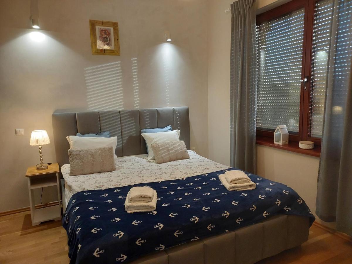 Port Jeziorak Bed & Breakfast Ilawa Bagian luar foto